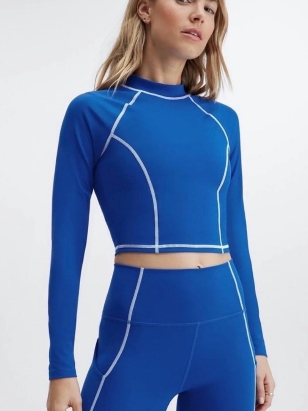 NWT Fabletics Yasmin Long Sleeve Cropped Mock Neck Royal Blue Actviwear Top XL